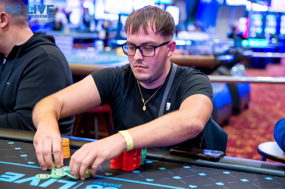 888poker LIVE Coventry Main Event - Day 1A - Brandon Harris 