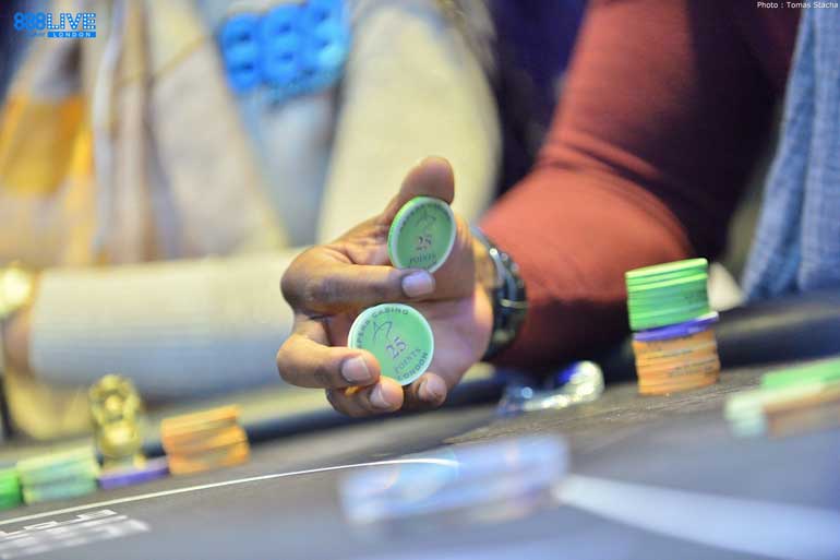 Poker Players’ Bizarre Relationship with Money - Flip For It?