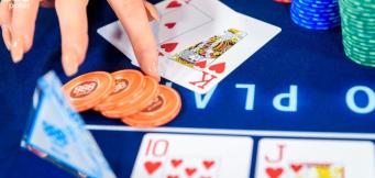 What is a Combo Draw in Poker? Explore How to Play Effective Combo Draw Poker!